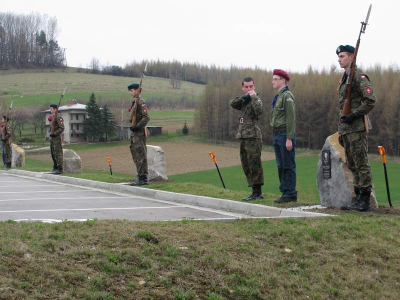 Poswięcenie Tablicy Smoleńskiej 2012 028