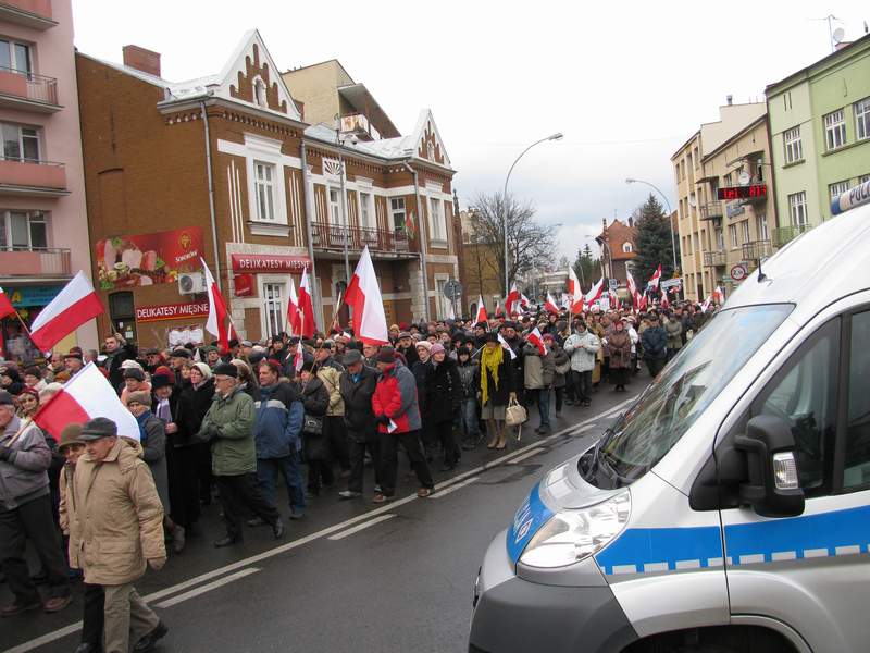 .Marsz-Krosno 1.12.2012 024